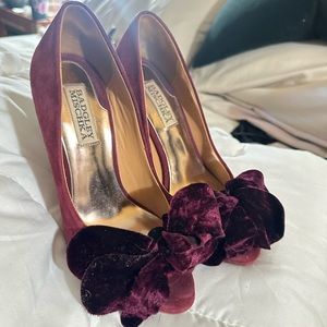 Suede velvet peep toe platform